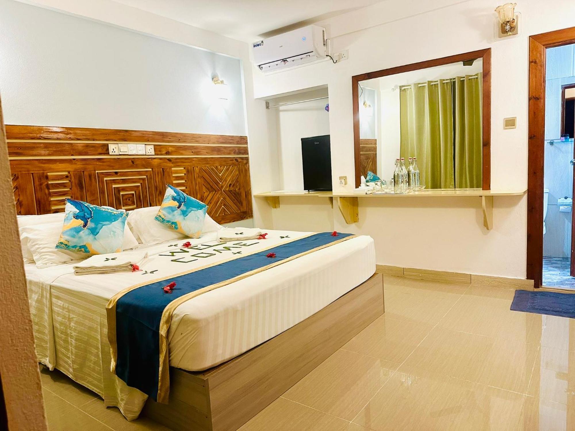 Sorenzo Maldives Thoddoo Exteriör bild